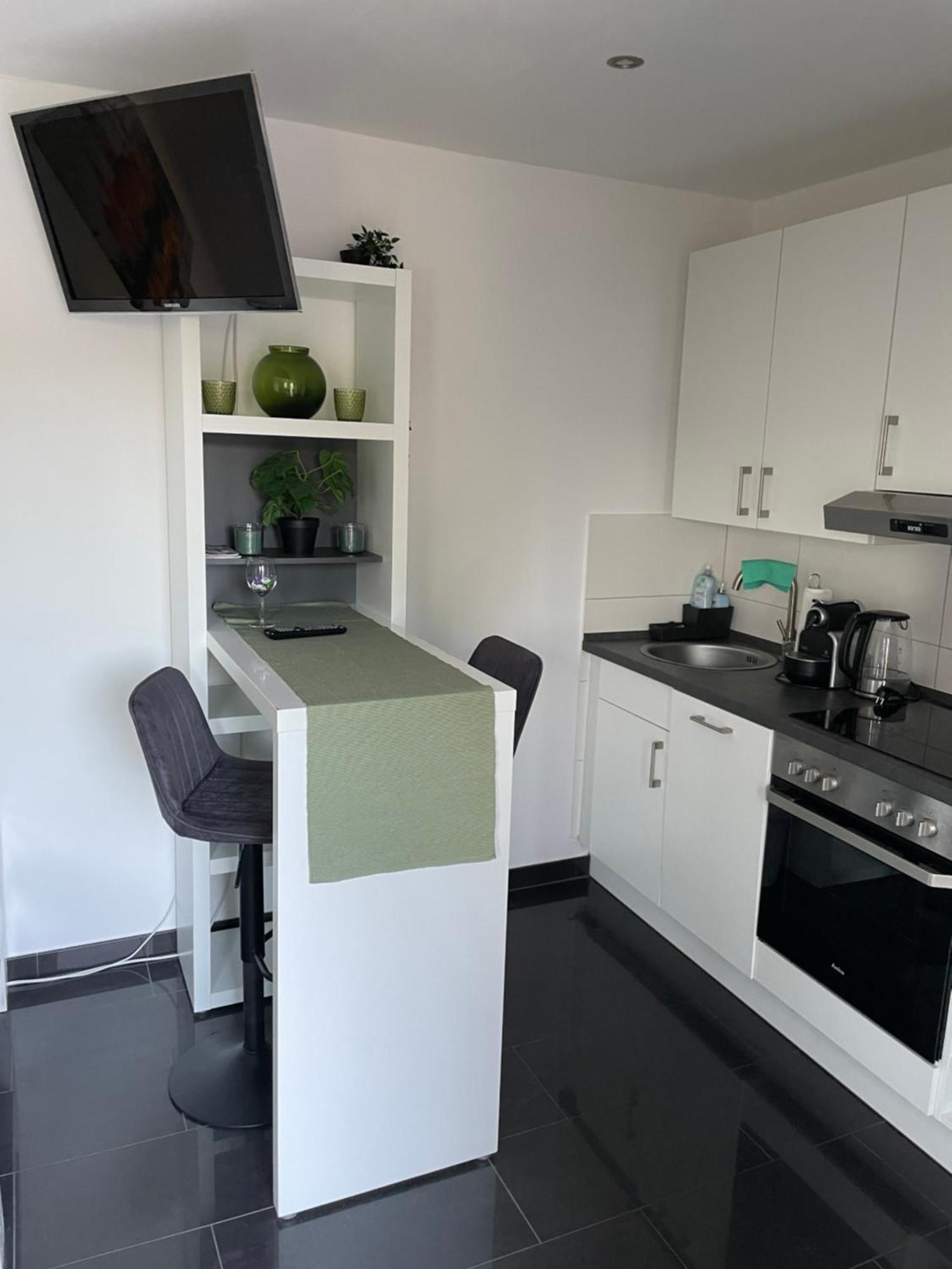 Apartment Mit Fussbodenheizung Nahe Messe, Gratis Parkplatz Und Abstellplatz E - Bike *